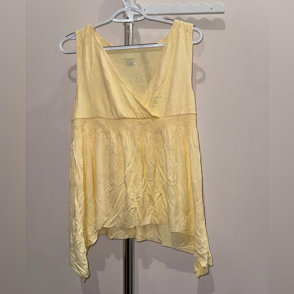 Light Yellow Sleep Set Sleeveless V-Neck Women’s Top and PJ Pants